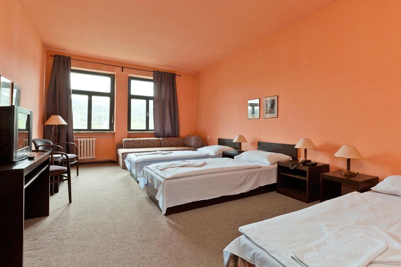 Hotel Branik Πράγα Εξωτερικό φωτογραφία