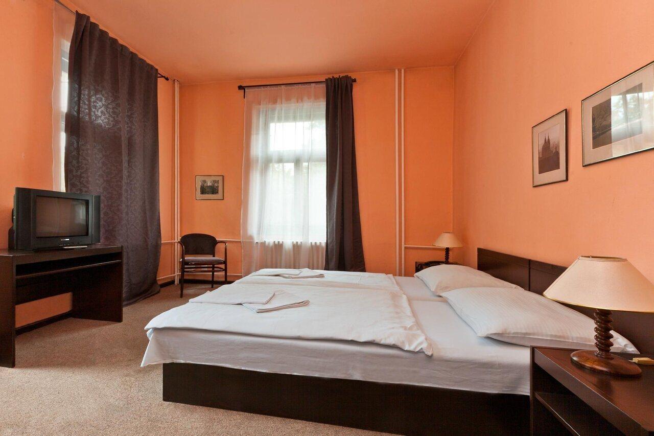 Hotel Branik Πράγα Εξωτερικό φωτογραφία