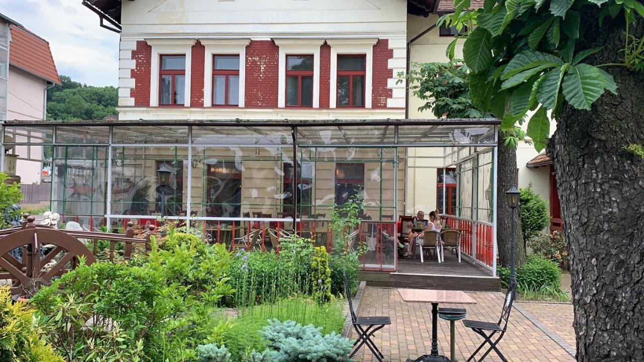 Hotel Branik Πράγα Εξωτερικό φωτογραφία
