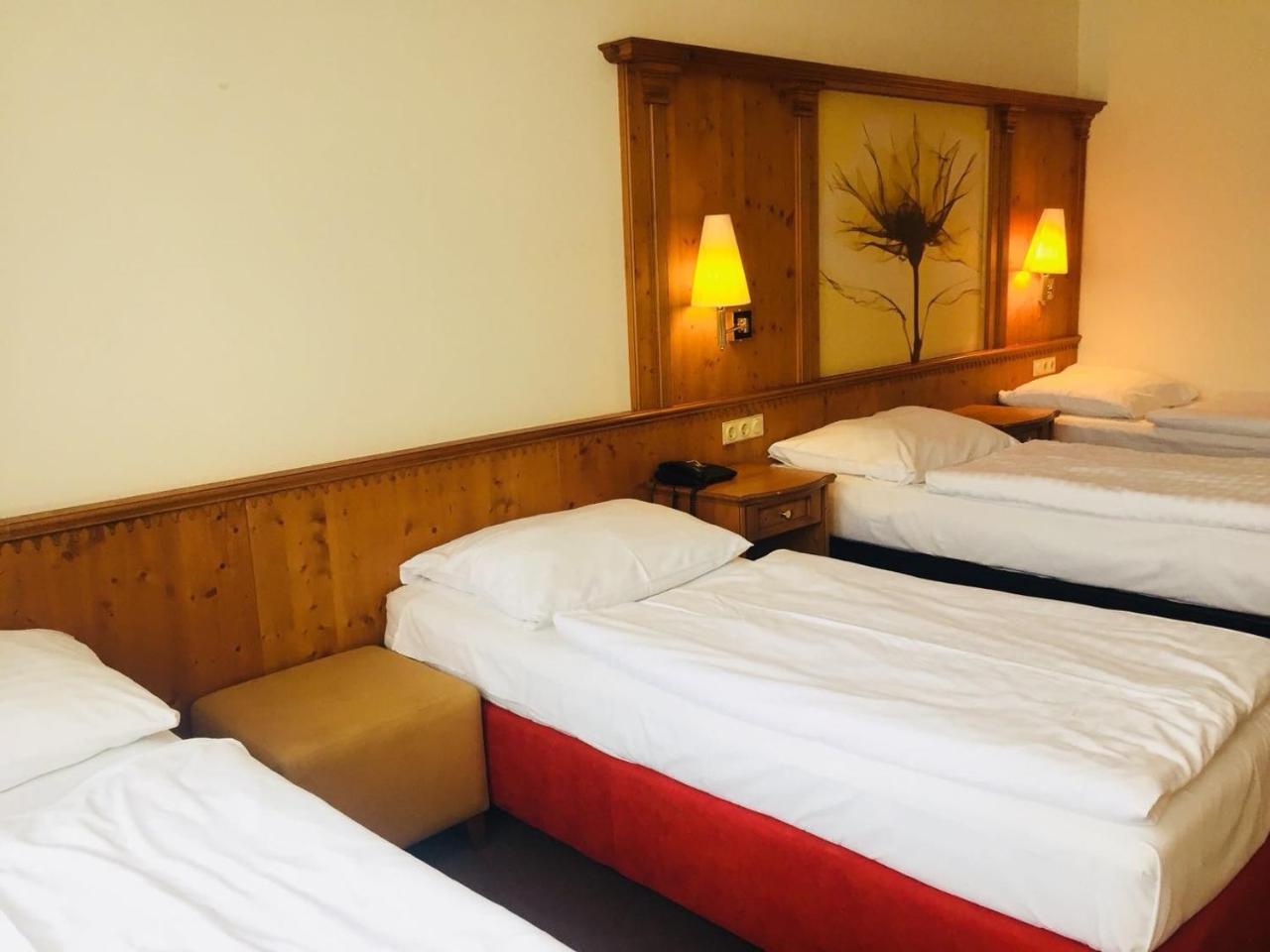Hotel Branik Πράγα Εξωτερικό φωτογραφία